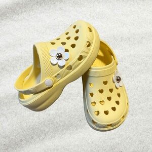 Girls’ First Steps Yellow Clogs Slides Size 13 EUC
